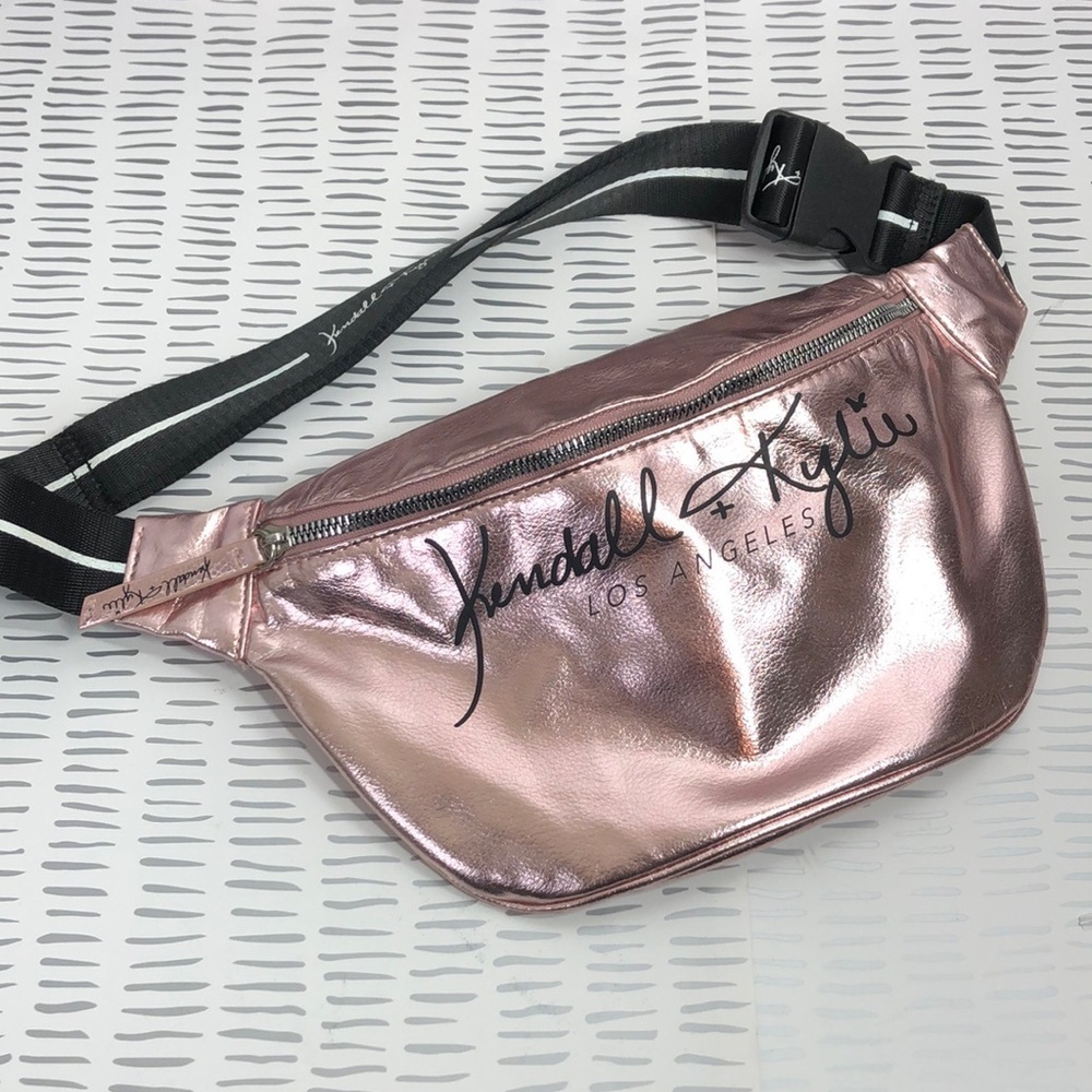 Kendall + Kylie fun pack metallic pink black letters
